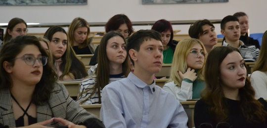 В Острозькій академії в межах Відкритого університету відбулася лекція Посла Андрія Кузьменка