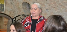 Дочка художника Георгія Косміаді відвідала НаУОА з нагоди закриття виставки батька