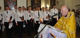 У храмі Острозької академії помолилися за випускників військового ліцею