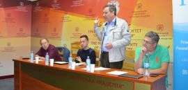 ‘The Main Point Is Not to Lie’ – the Issue of Being a Journalist During Information Warfare Discussed at Ostroh Academy