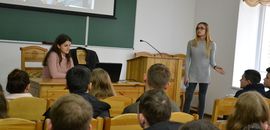 Для студентів Острозької академії презентували стипендіальну програму 