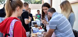 Студенти Острозької академії зібрали гроші на підручники для дітей Луганщини