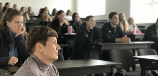 В Острозькій академії відбулась лекція про історію та сучасність інформаційної культури у документних ресурсах