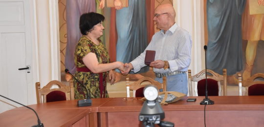 Вітаємо Аллу Атаманенко з отриманням найвищої нагороди Острозької академії